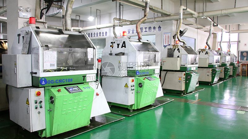 龙门加工中心精度标准：揭秘加工精度的核心要素**