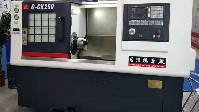 铣床冷却液更换周期的合理设定**